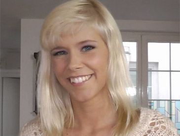 All That Glitters Is Gold .Tracy Gold!